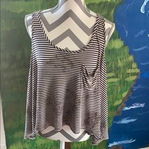 Free with BUNDLE Allen B size XL top